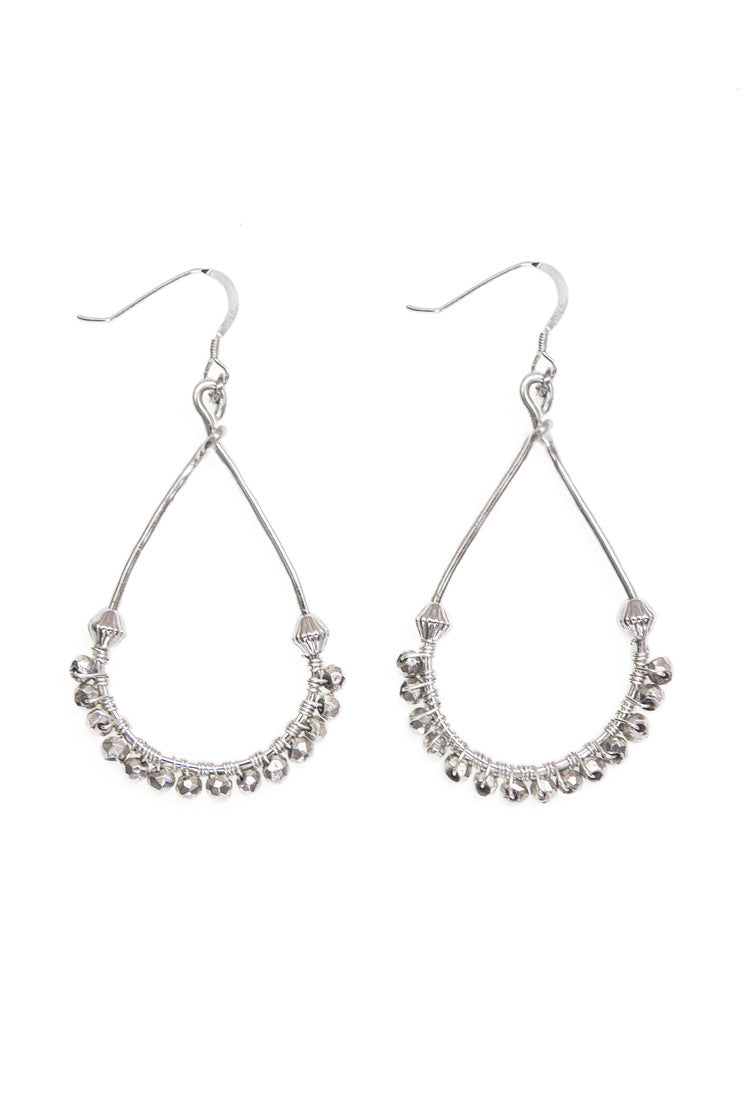 Aurora Earrings, Silver - 100 Graces